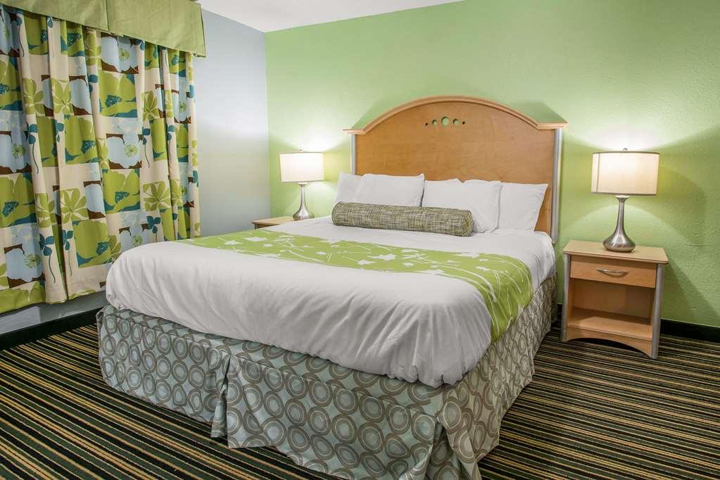 Rodeway Inn & Suites Winter Haven Chain Of Lakes Rom bilde