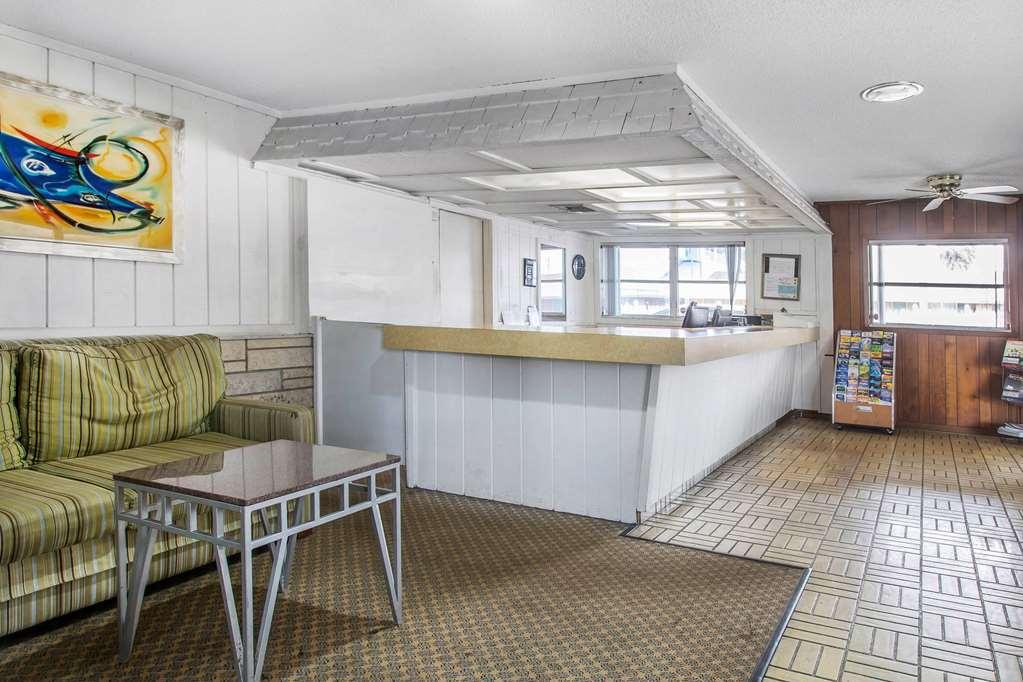 Rodeway Inn & Suites Winter Haven Chain Of Lakes Interiør bilde