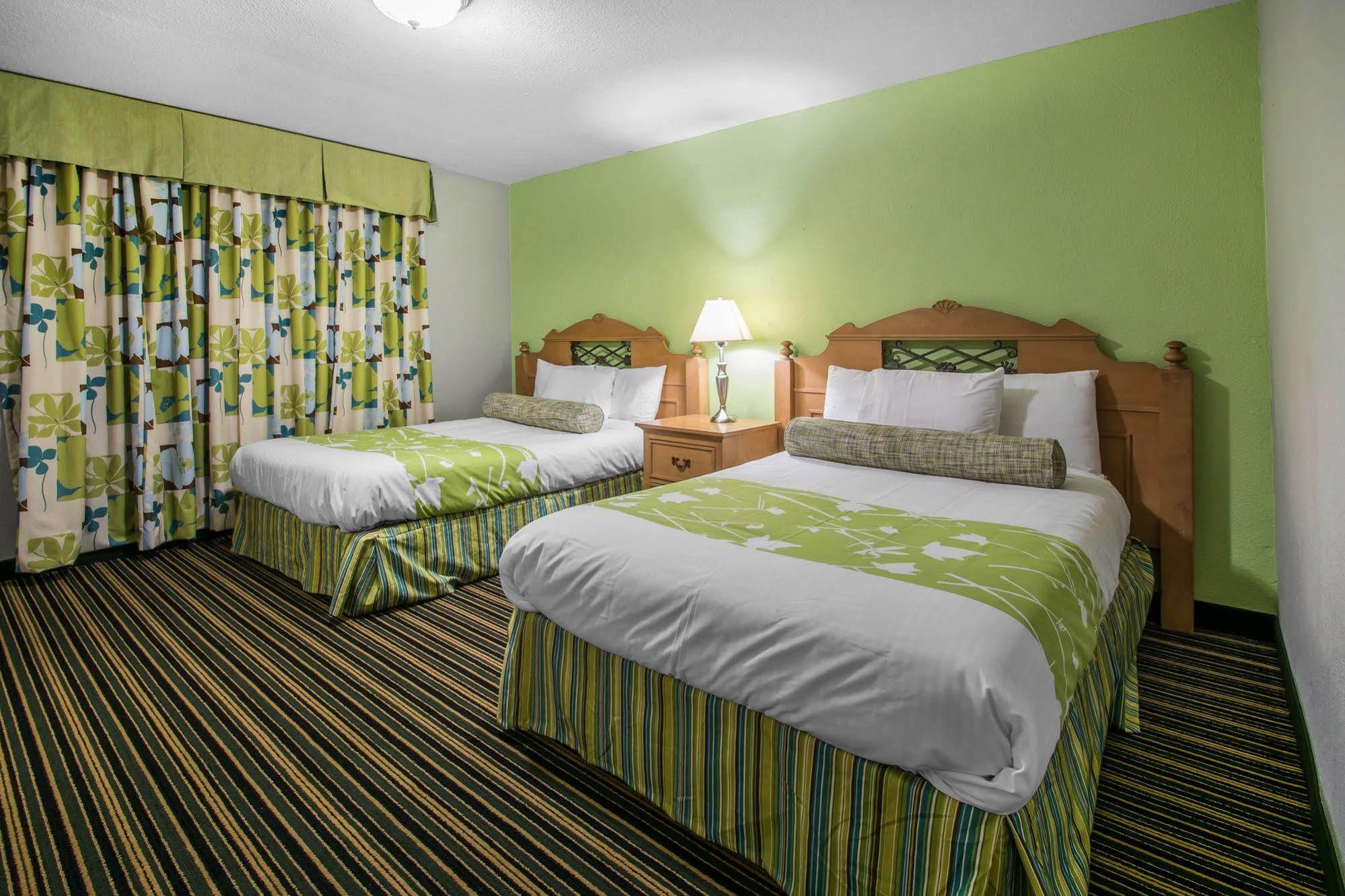 Rodeway Inn & Suites Winter Haven Chain Of Lakes Eksteriør bilde