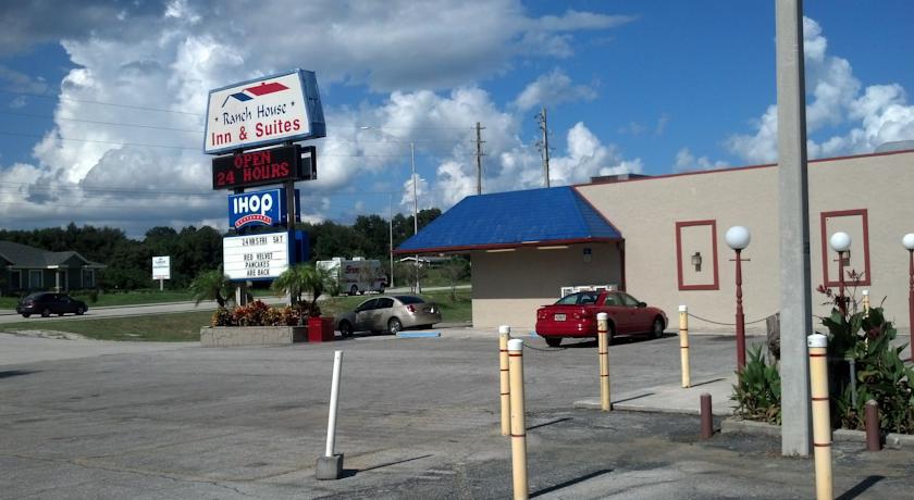 Rodeway Inn & Suites Winter Haven Chain Of Lakes Eksteriør bilde