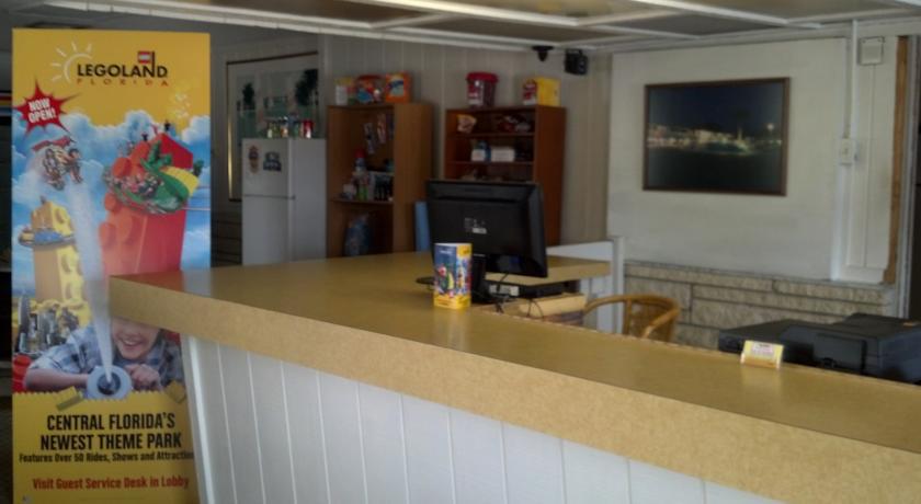 Rodeway Inn & Suites Winter Haven Chain Of Lakes Eksteriør bilde