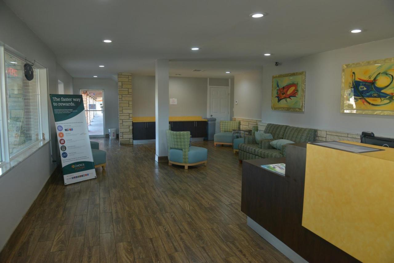 Rodeway Inn & Suites Winter Haven Chain Of Lakes Eksteriør bilde