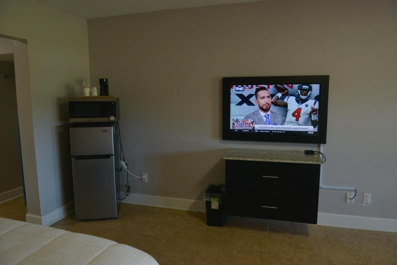 Rodeway Inn & Suites Winter Haven Chain Of Lakes Eksteriør bilde