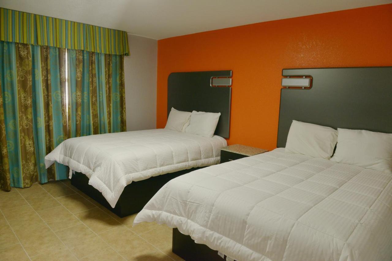 Rodeway Inn & Suites Winter Haven Chain Of Lakes Eksteriør bilde