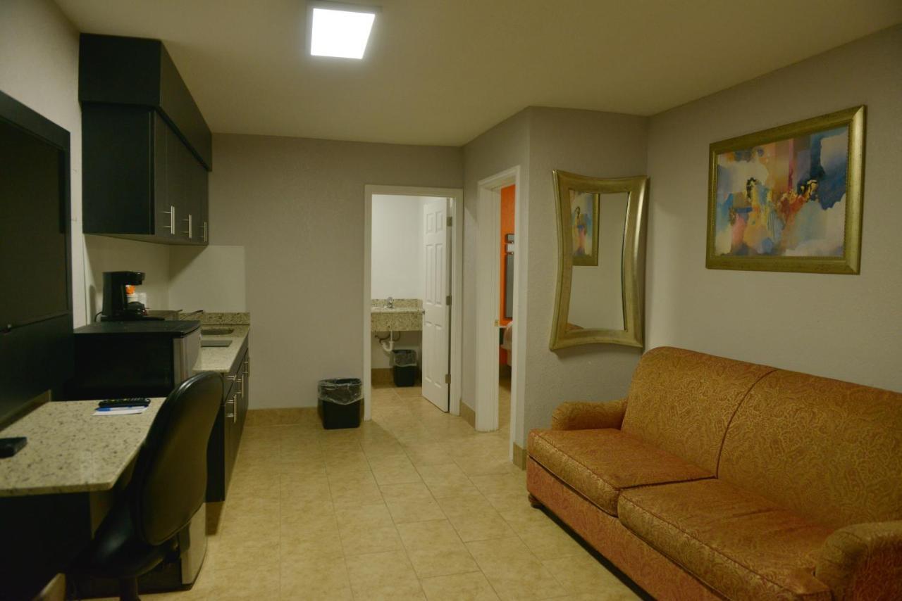 Rodeway Inn & Suites Winter Haven Chain Of Lakes Eksteriør bilde